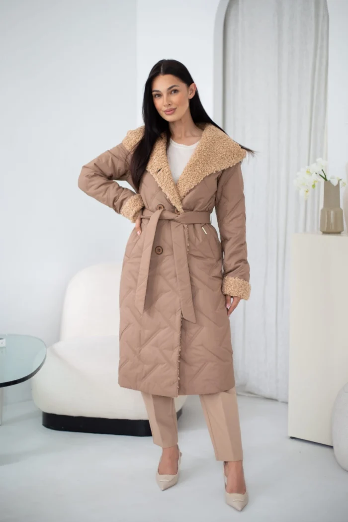 Stylowy płaszcz Larisa M20013