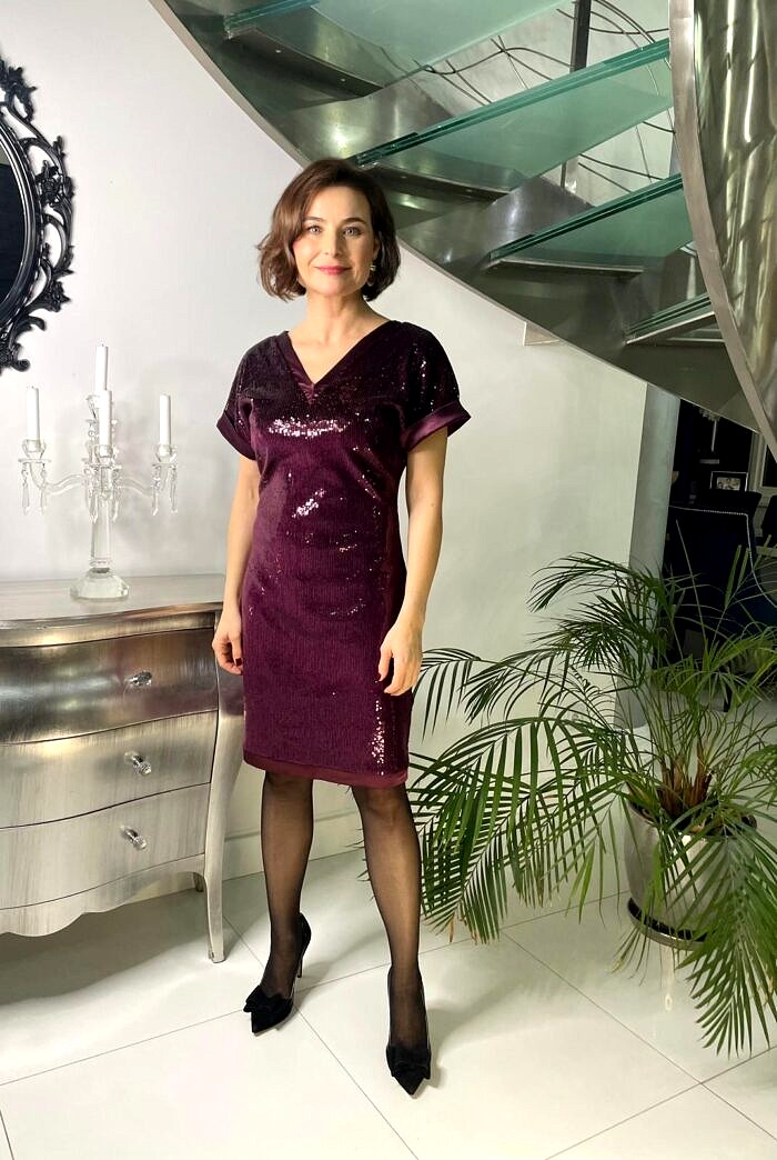 Elegancka Sukienka wieczorowa M05346