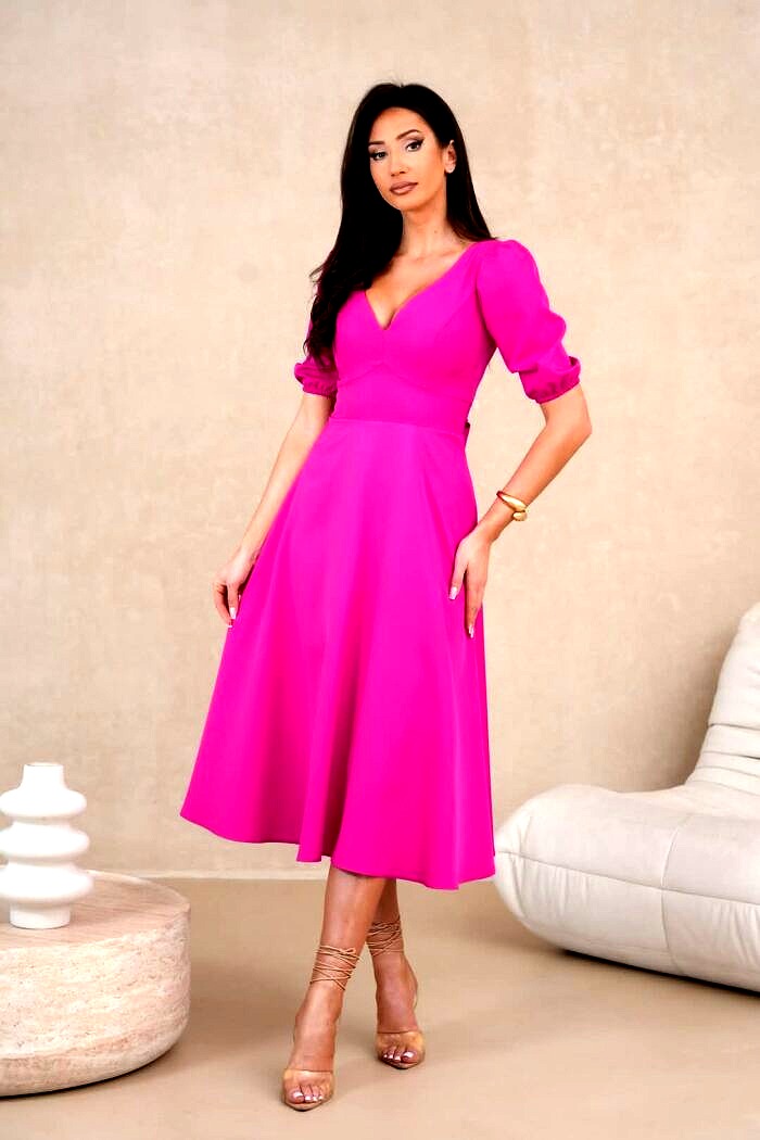 Elegancka sukienka Carmen M05080