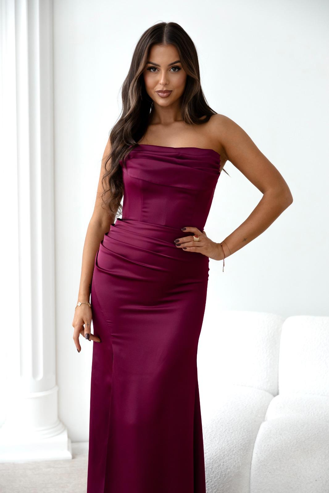 Piękna długa sukienka Lila do kostek bez ramiączek - elegancja i idealne dopasowanie M05220